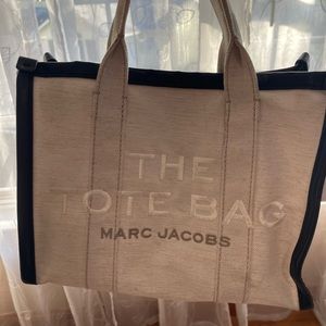 Marc Jacob’s tote bag